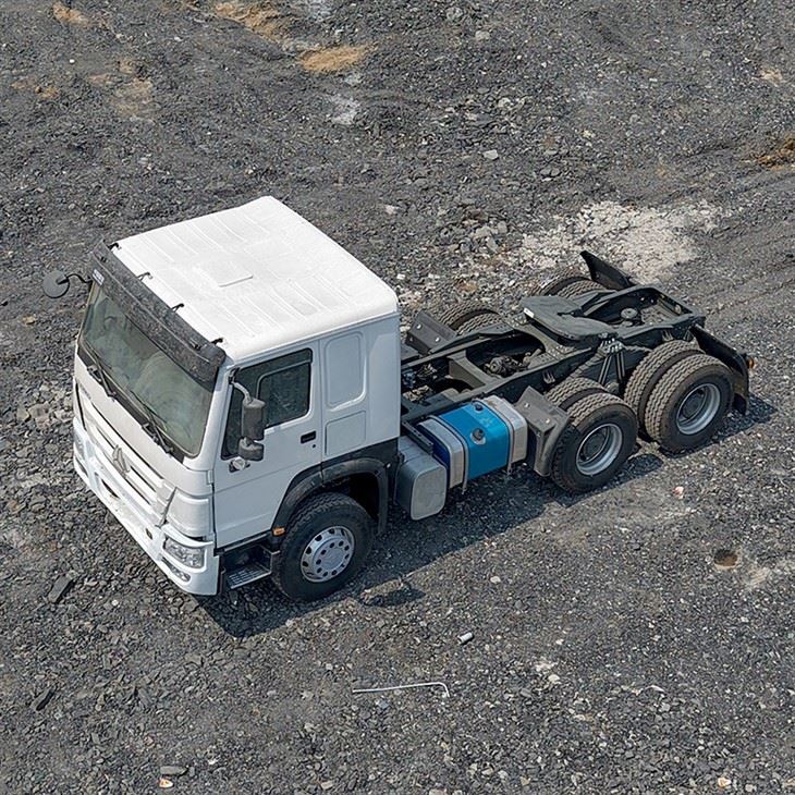 Tractor de remolque blanco HOWO